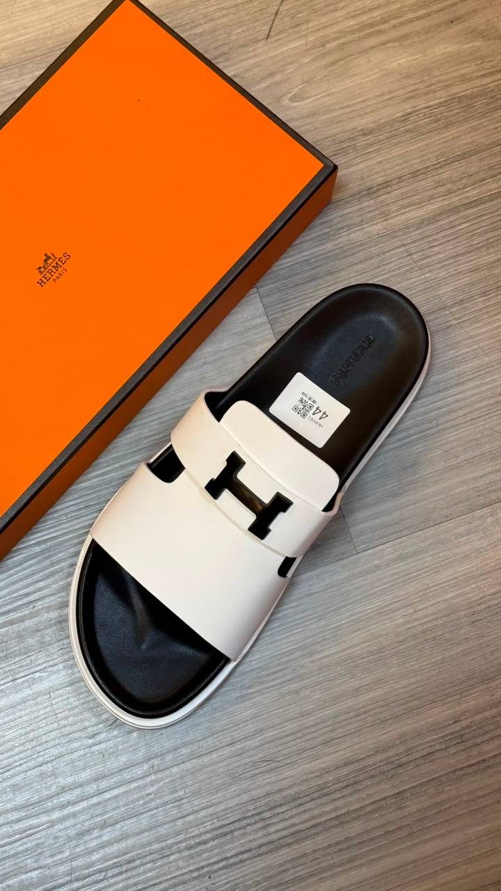 Hermes
Size 40 TO 45 
120 dhs🇦🇪🇦🇪

Zain183
♥️♥️♥️
