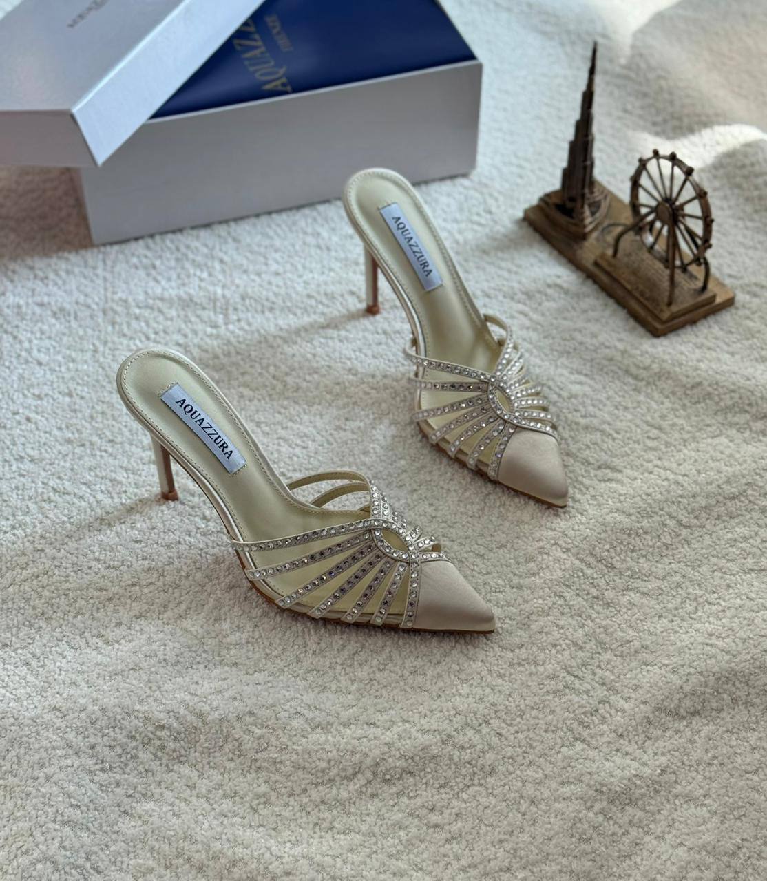 . New aqua heel

   Size  .  36.  to 41

115 dhs🪙🌨️

Zain80
♥️♥️♥️