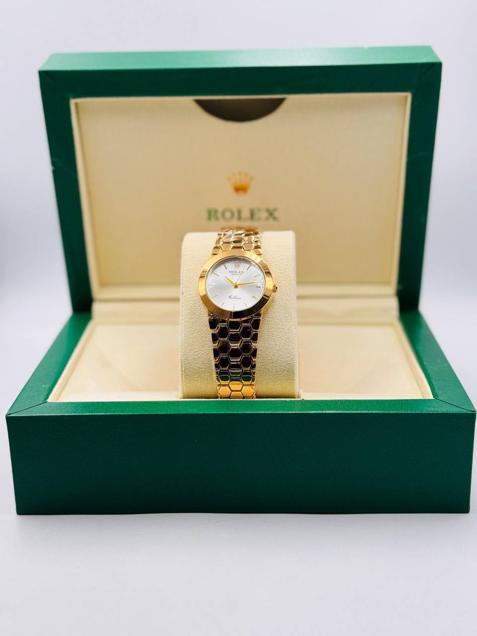 Rolex ladies 
55 dhs🪙💕

Zain08
♥️♥️♥️