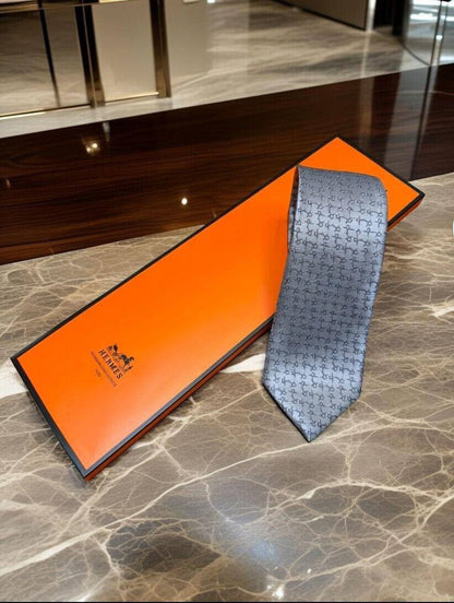 TIE
*MASTER QUALITY*

180 dhs🗽

Zain202