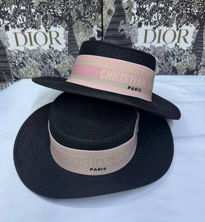 HAT
60 dhs💓

Zain93
♥️♥️♥️