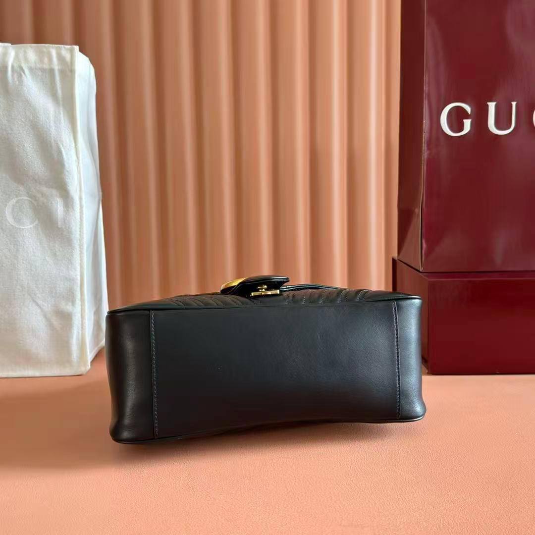 Gucci Marmont Top Handle
Original Lambskin Leather from Italy
Size: Large
1300 dhs🇦🇪🇦🇪

Zain71
♥️♥️♥️