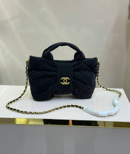 Chanel Master
280 dhs🪙🌨️

Zain131
♥️♥️♥️