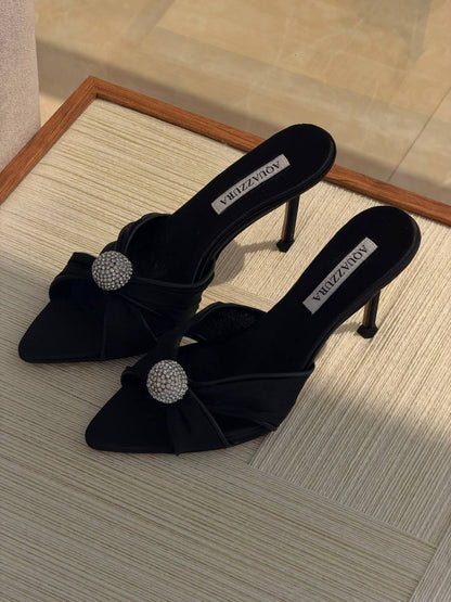 AQUAZZURA
QUALITY: SUPER MASTER 💥😍
SIZE:36 TO 41💥

450 dhs🇦🇪🇦🇪

Zain319
♥️♥️♥️