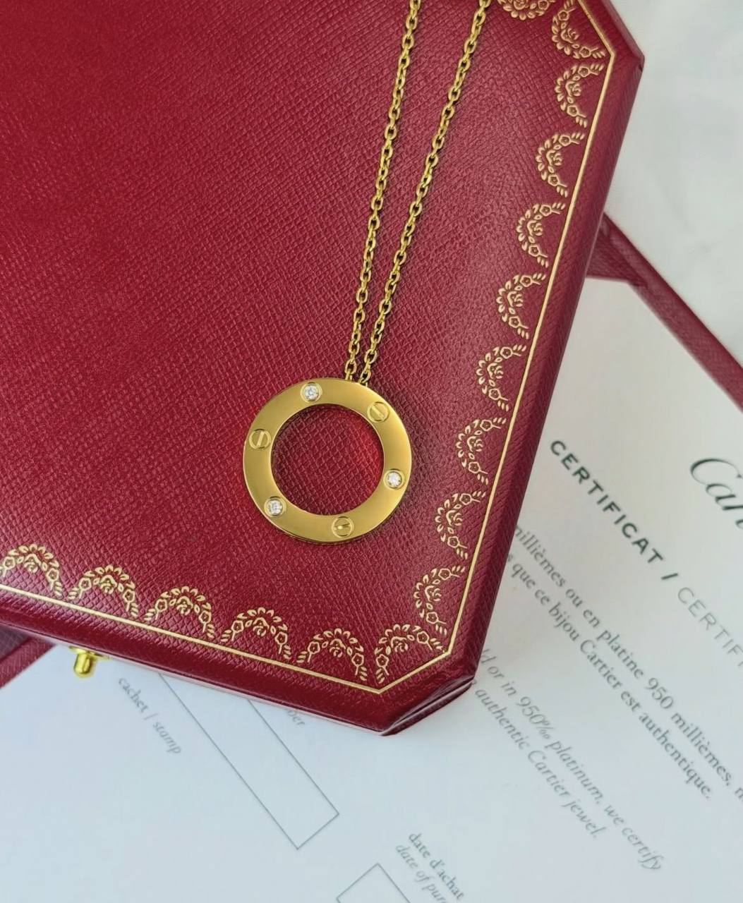 Cartier ♥️

CARTIER LOVE  NECKLACE THREE STONES 💎💎
Gold , Silver & Rosegold
🆕🎉🥳🎊🆕
↗️ *# Super Master Quality ®️*

*80 dhs🪙🌨️* with *Normal* Box
*120 dhs🪙🌨️* with *Orignal* Box

Zain106
♥️♥️♥️