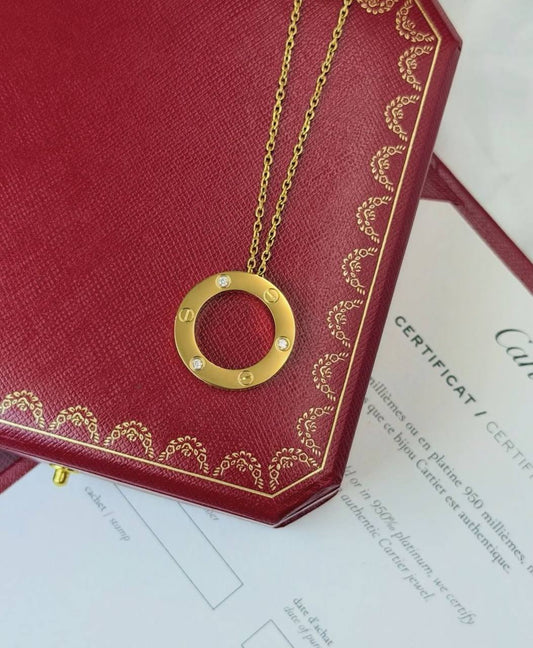 Cartier ♥️

CARTIER LOVE  NECKLACE THREE STONES 💎💎
Gold , Silver & Rosegold
🆕🎉🥳🎊🆕
↗️ *# Super Master Quality ®️*

*80 dhs🪙🌨️* with *Normal* Box
*120 dhs🪙🌨️* with *Orignal* Box

Zain106
♥️♥️♥️