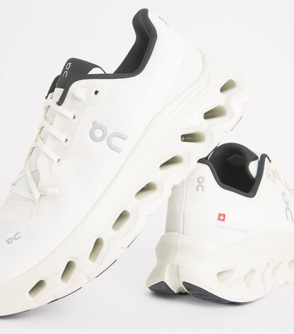 On Cloudtilt sneakers in "Pearl/Ice"
36-45 AVAILABLE 😇
240 dhs🇦🇪🇦🇪🇦🇪

Zain242
♥️♥️♥️