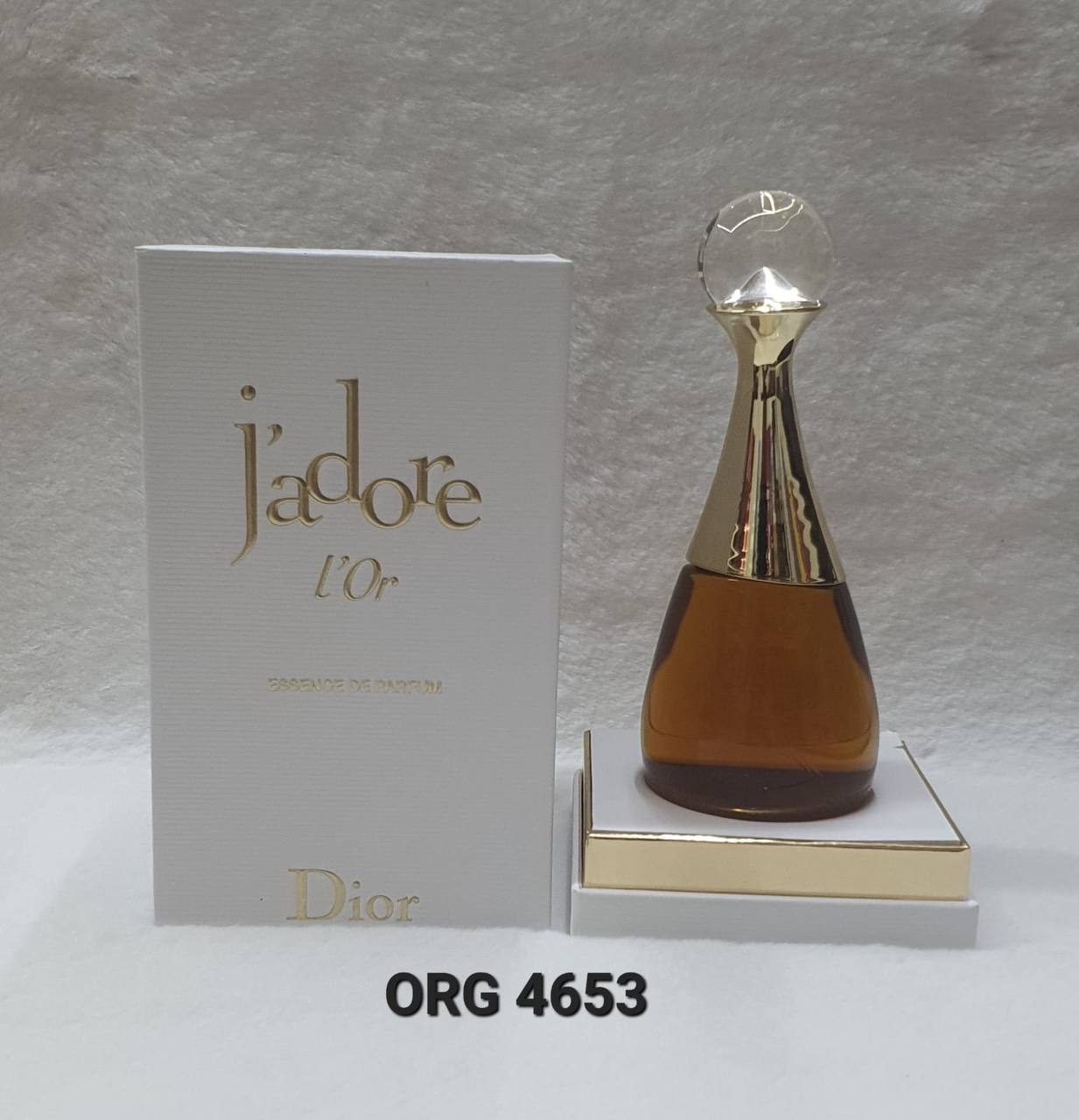 Dior Master
65 dhs✅

Zain64
♥️♥️♥️