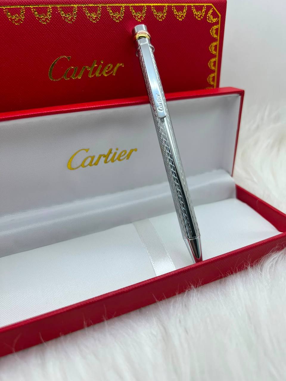 Pens 

65 DHS🇦🇪🇦🇪

Good quality 


Zain182
♥️♥️♥️