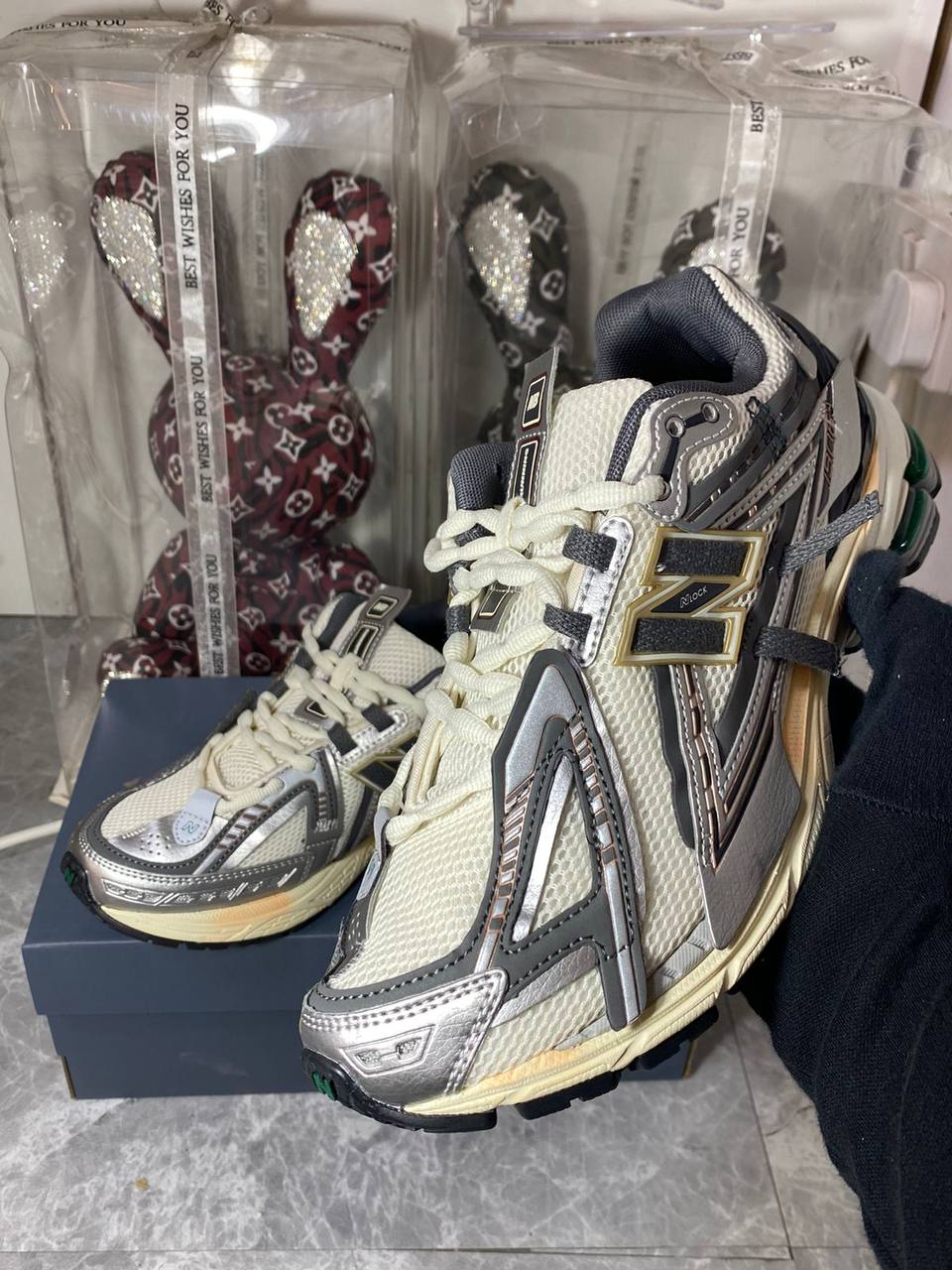 New Balance 1906A "Tech Explosion"💥
40-45 AVAILABLE 
250 dhs✅

Zain242
♥️♥️♥️