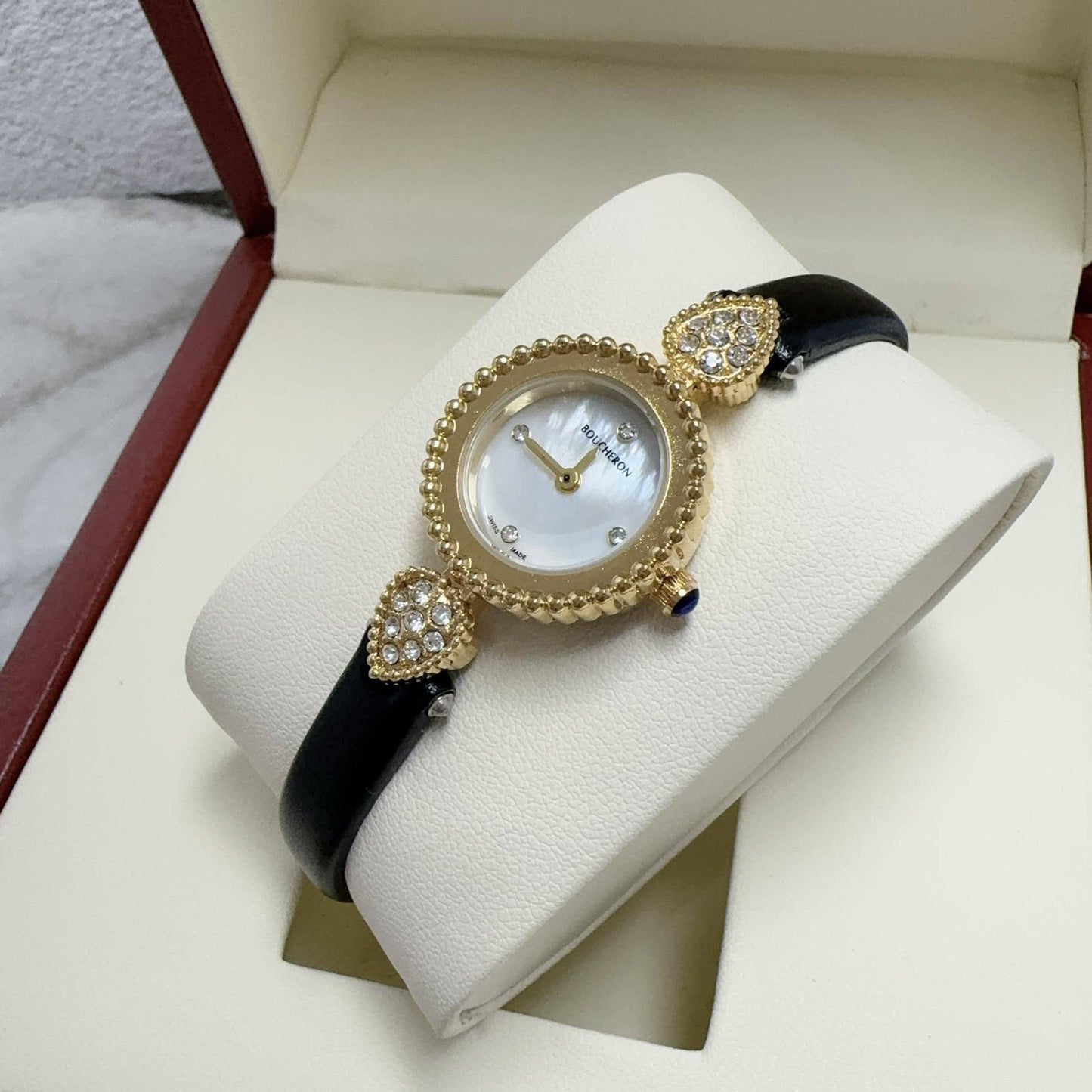 Leather belt ladies 
55 dhs🇦🇪🇦🇪

Zain45
♥️♥️♥️