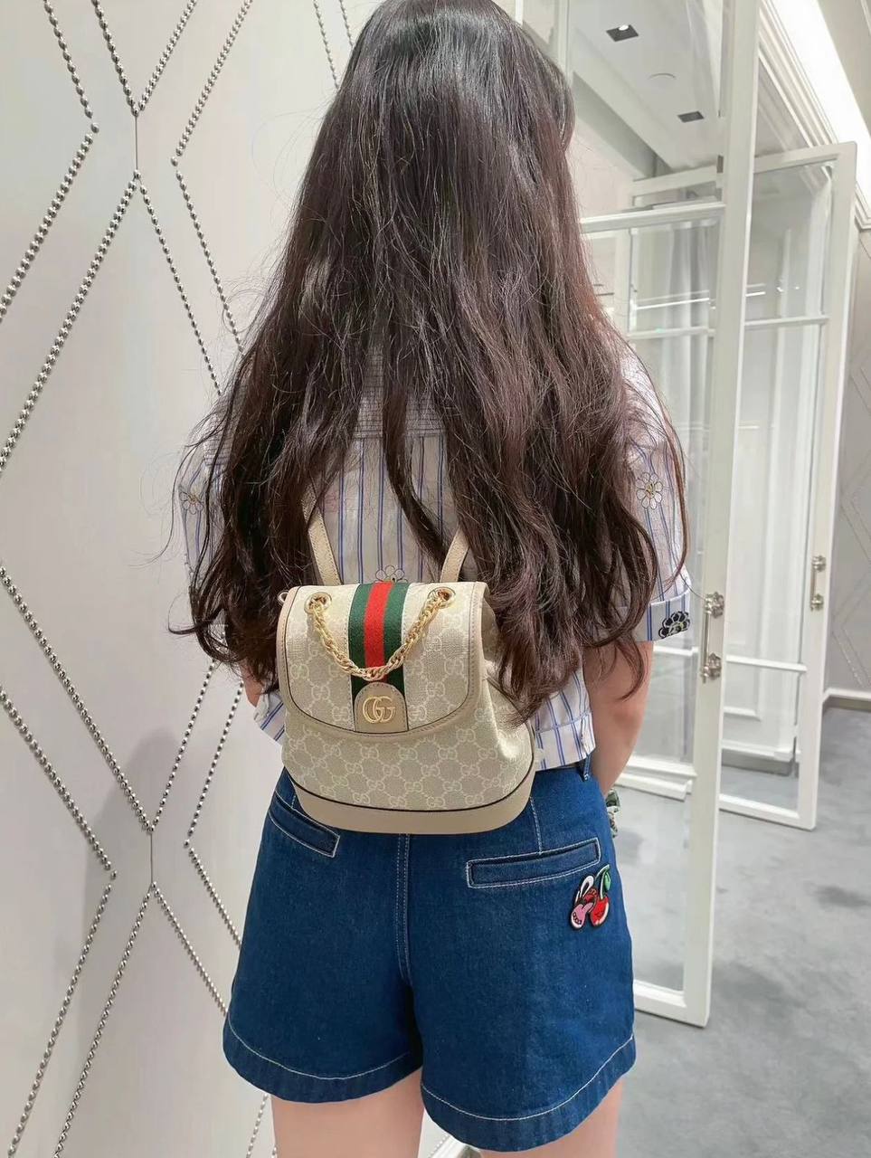 GUCCI BACKPACK 
 GOOD QUALITY 

WITH BOX 
🎁🎁🎁

95 dhs✅

Zain295
♥️♥️♥️