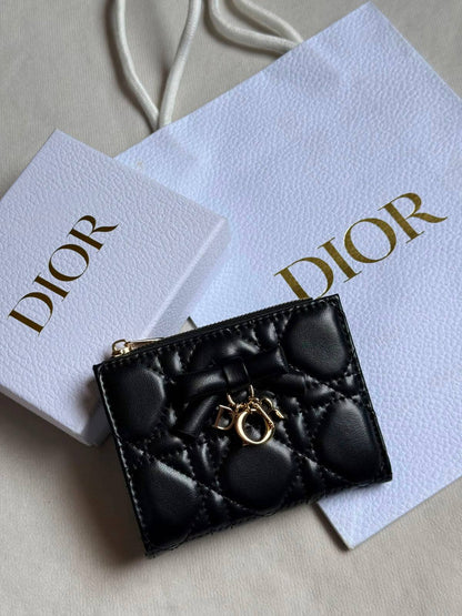 Dior

Super Master

320 dhs🇦🇪🇦🇪🇦🇪

Zain275
♥️♥️♥️
