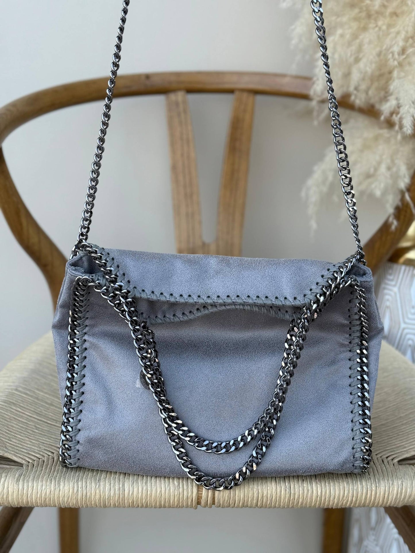 Available Again✨✨✨
STELLA McCARTENY
25cm
350 dhs❣️
Top quality

Zain167
♥️♥️♥️