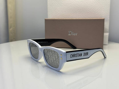 Sunglasses
65 dhs🇦🇪🇦🇪

Zain182
♥️♥️♥️