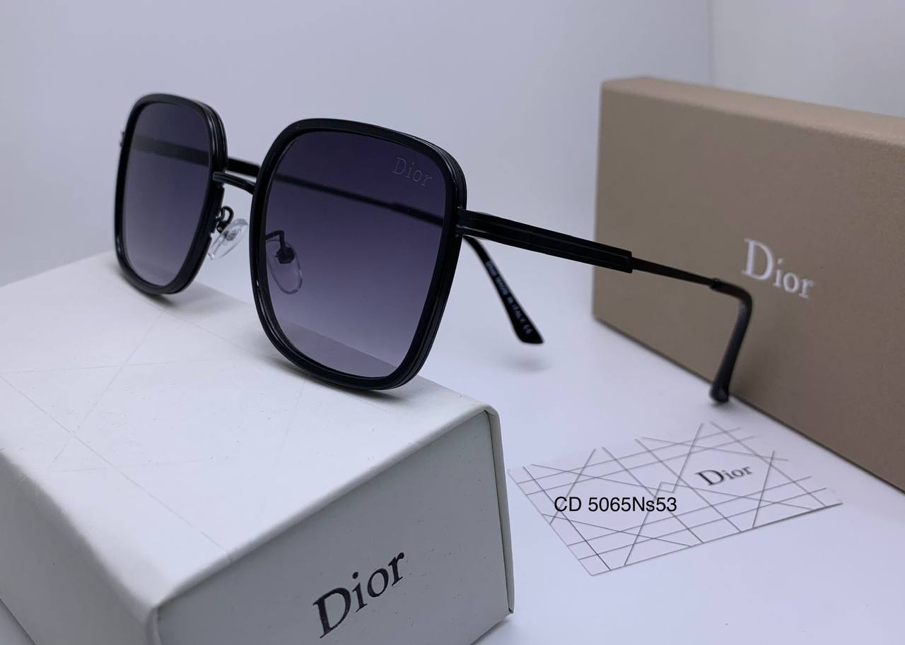 Dior
70 dhs✅

Zain126
♥️♥️♥️