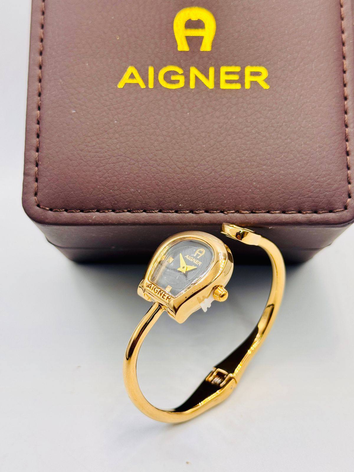 AIGNER LADIES
*New Arrival*🔥
55 dhs🪙🌨️

Zain08
♥️♥️♥️