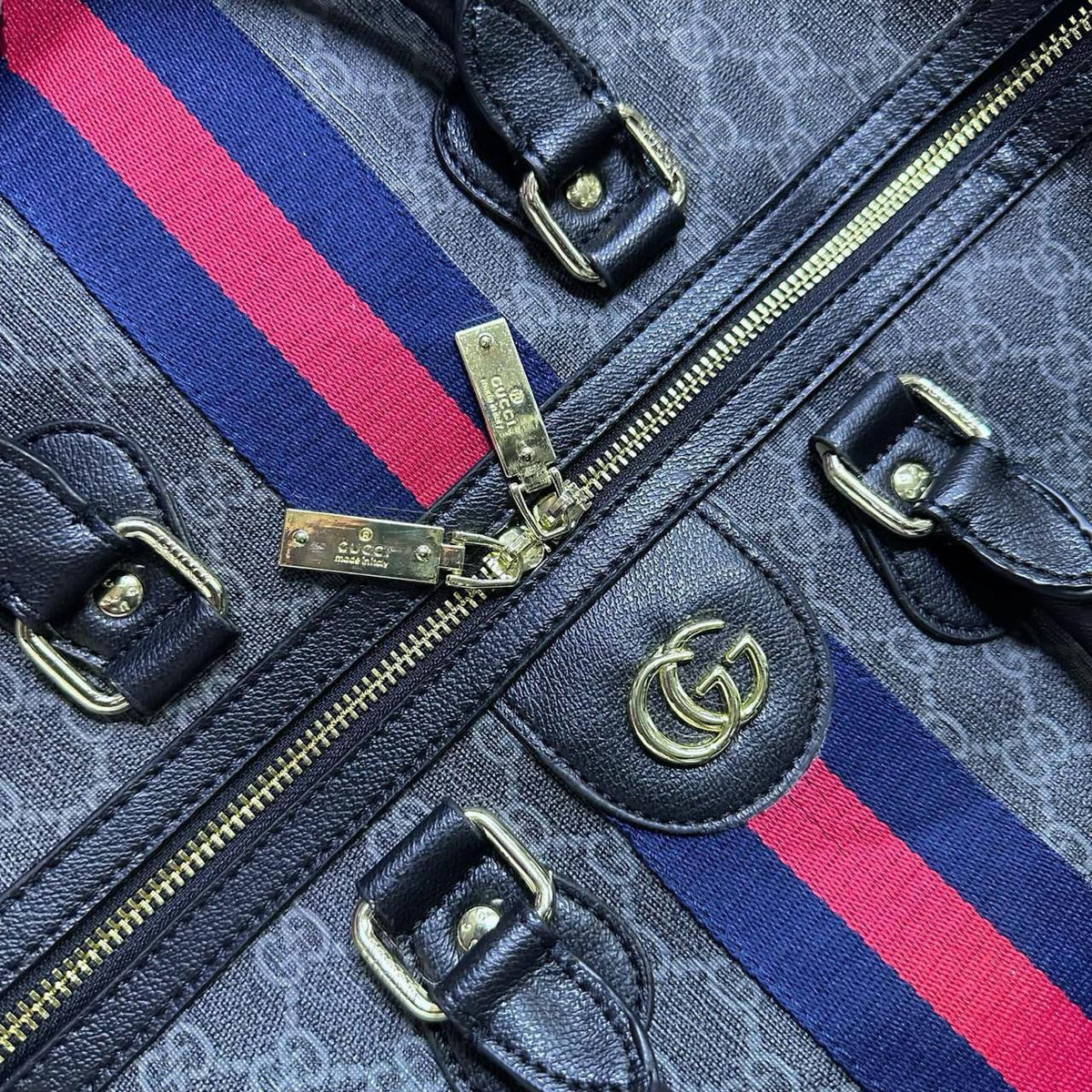 GUCCI 

TRAVELLING BAG 

RESTOCK 

GOOD QUALITY 
115 dhs🇦🇪🇦🇪

Zain39
Zain295
♥️♥️♥️