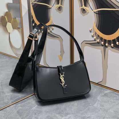 Prada - YSL - Master Bags 👌
For Price 👇 WTSP Text Zain 0568585901

Zain142
♥️♥️♥️