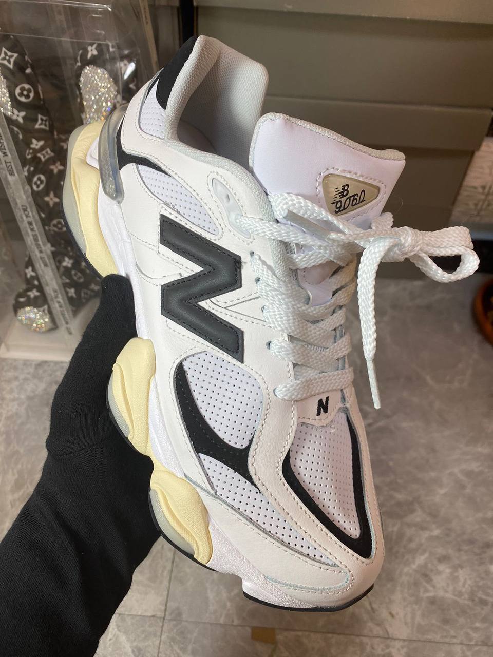 New Balance 9060
Pink 36-41
Other color 36-45
On Discount Now 🤩
210 dhs🇦🇪🇦🇪

Zain242
♥️♥️♥️