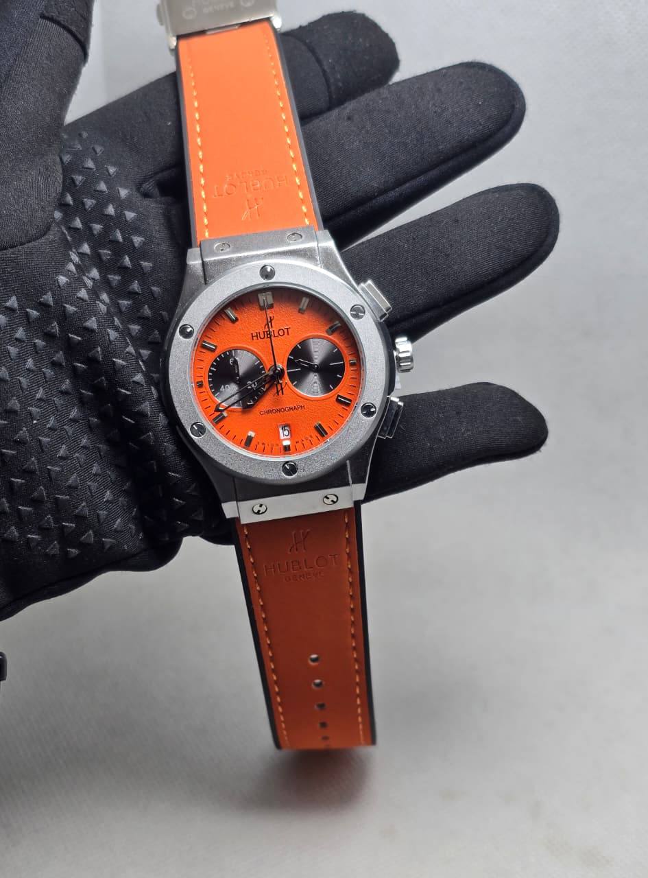Hublot men
*Chronograph working*
90 dhs🗽

Zain29
♥️♥️♥️