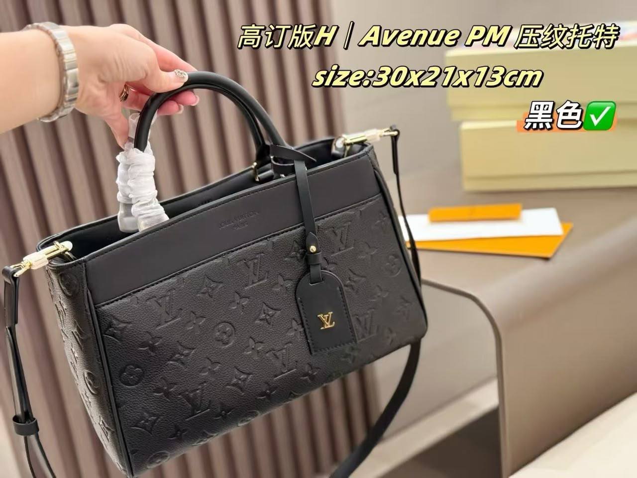 LV
Master💓💓💓
330 dhs✅

Zain153
♥️♥️♥️