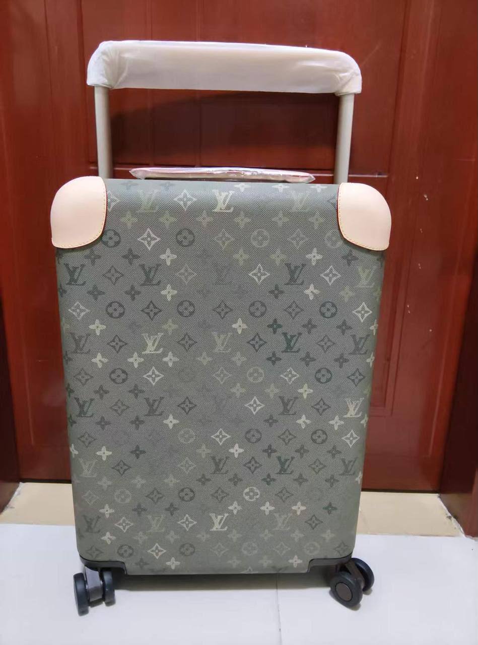 LV Travel Bags NEW COLLECTION
PREMIUM QUALITY AAAA For Price 👇 WhatsApp✅ 0568585901 0507557372 0552275751 Owner Zain 👌
Zain339
♥️♥️♥️