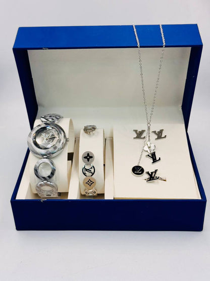 Ladies set 
with box 
🎁🎁🎁

90 dhs✅

Zain08
♥️♥️♥️
