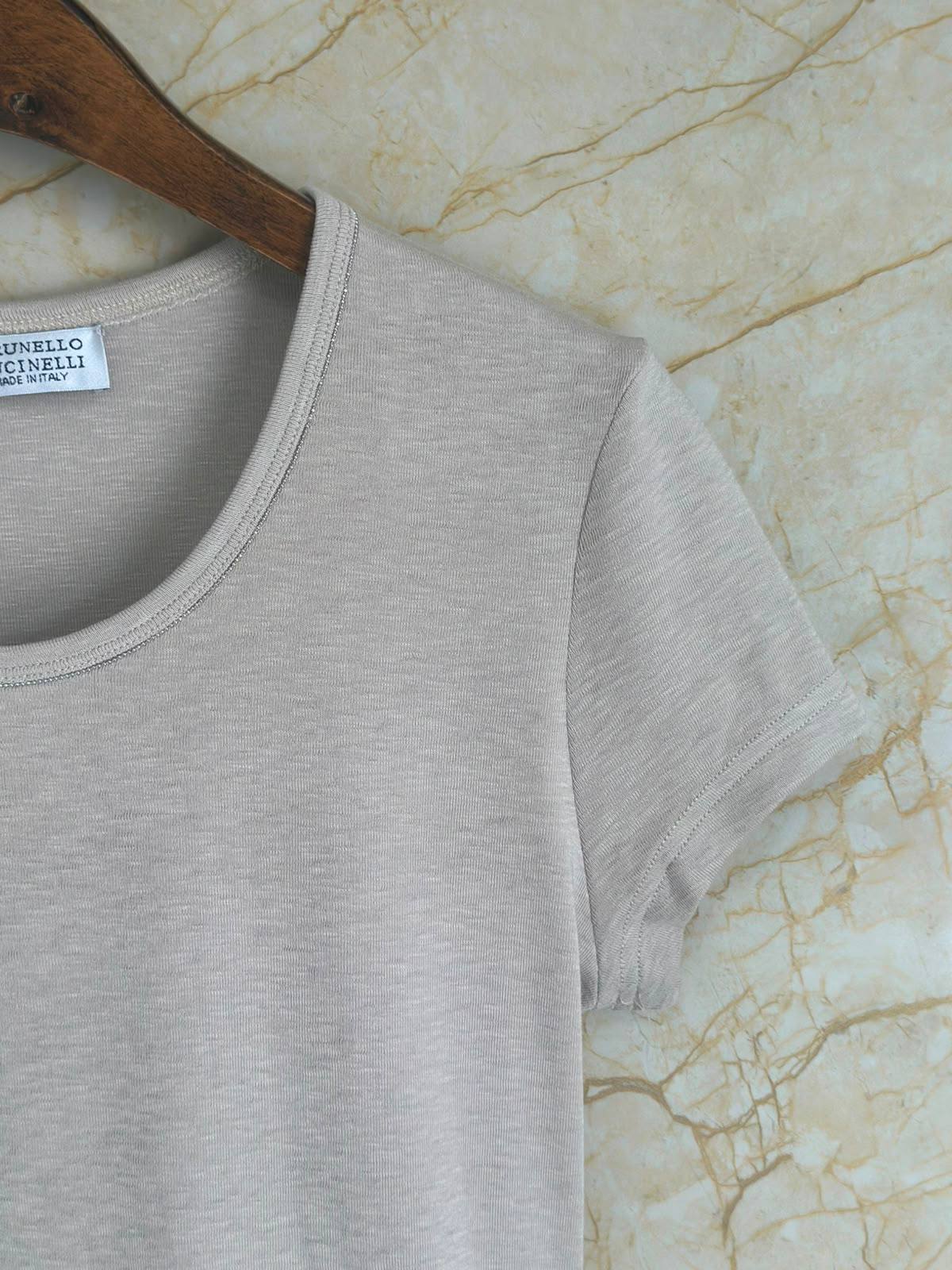 BRUNELLO CUCINELLI

Women’s Tshirt 

Master Quality 
SML

320 dhs🇦🇪🇦🇪🇦🇪

Zain276
♥️♥️♥️