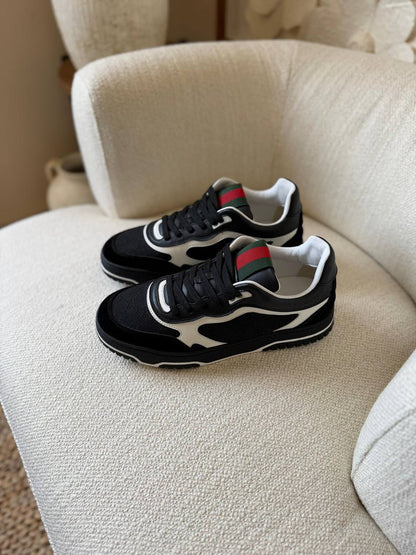 Gucci Re-Web trainer
*VIP QUALITY*
*SIZE:40 to 46*
450 dhs✅

Zain185
♥️♥️♥️