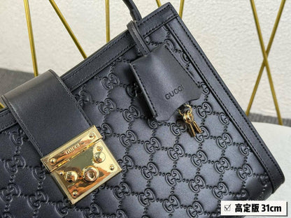 Gucci 
270 dhs🪙🖤
#30cm❤️💕🙋‍♂️

Zain228
♥️♥️♥️
