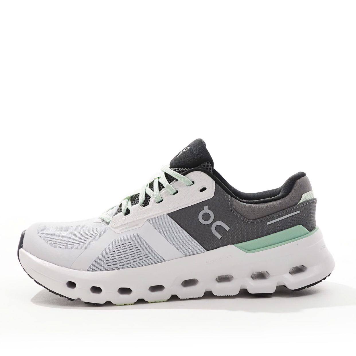 ON Cloudrunner 2 ‘grey and sage’🩶
36-45 AVAILABLE 🤩
210 dhs🪙🌨️

Zain242
♥️♥️♥️