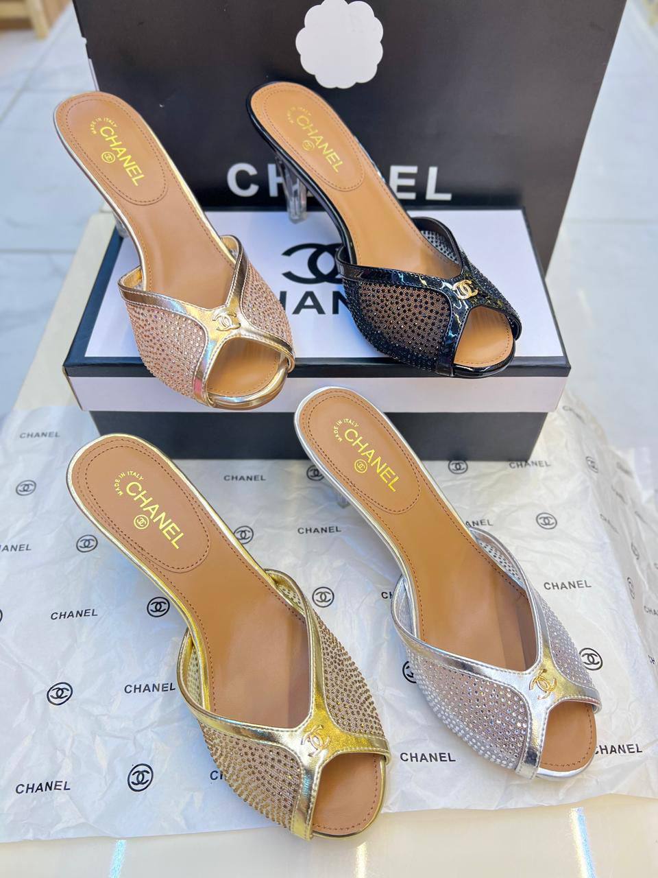 OFFER 
Discount
140 dhs🪙🖤
SIZE 36-41 available
Limit Stock

Zain88
♥️♥️♥️