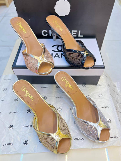 OFFER 
Discount
140 dhs🪙🖤
SIZE 36-41 available
Limit Stock

Zain88
♥️♥️♥️