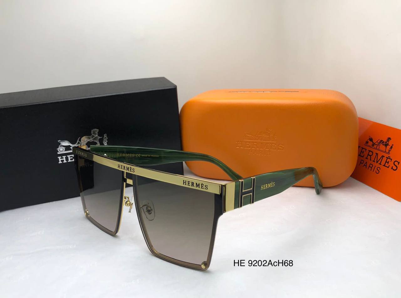 Hermes
master
190 dhs🇦🇪🇦🇪

Zain126
♥️♥️♥️