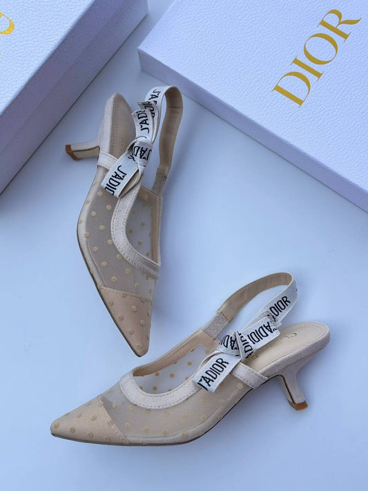 Dior 
120 dhs💓

Size 36-42

Zain55
♥️♥️♥️