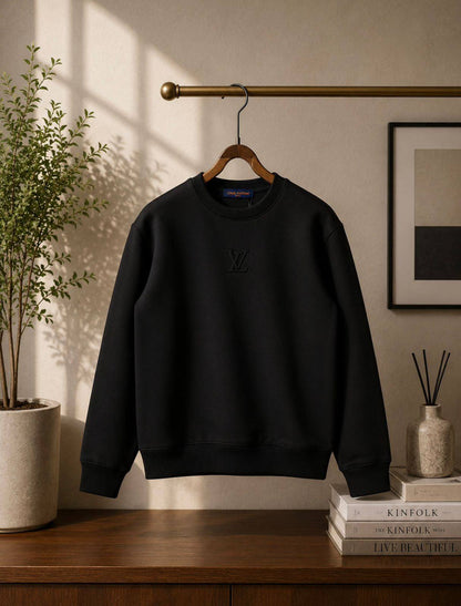 NEW LOUIS VUITTON

𝐒𝐔𝐏𝐄𝐑 𝐌𝐀𝐒𝐓𝐄𝐑 

SIZE: S,M,L,XL,XXL

380 dhs🇦🇪🇦🇪

Zain227
♥️♥️♥️