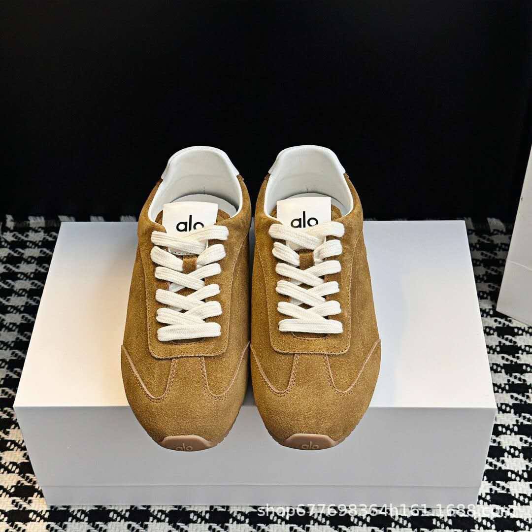 NEW COME
ALO SHOES 👟 
SIZE40-45
130 dhs❣️

Zain40
♥️♥️♥️