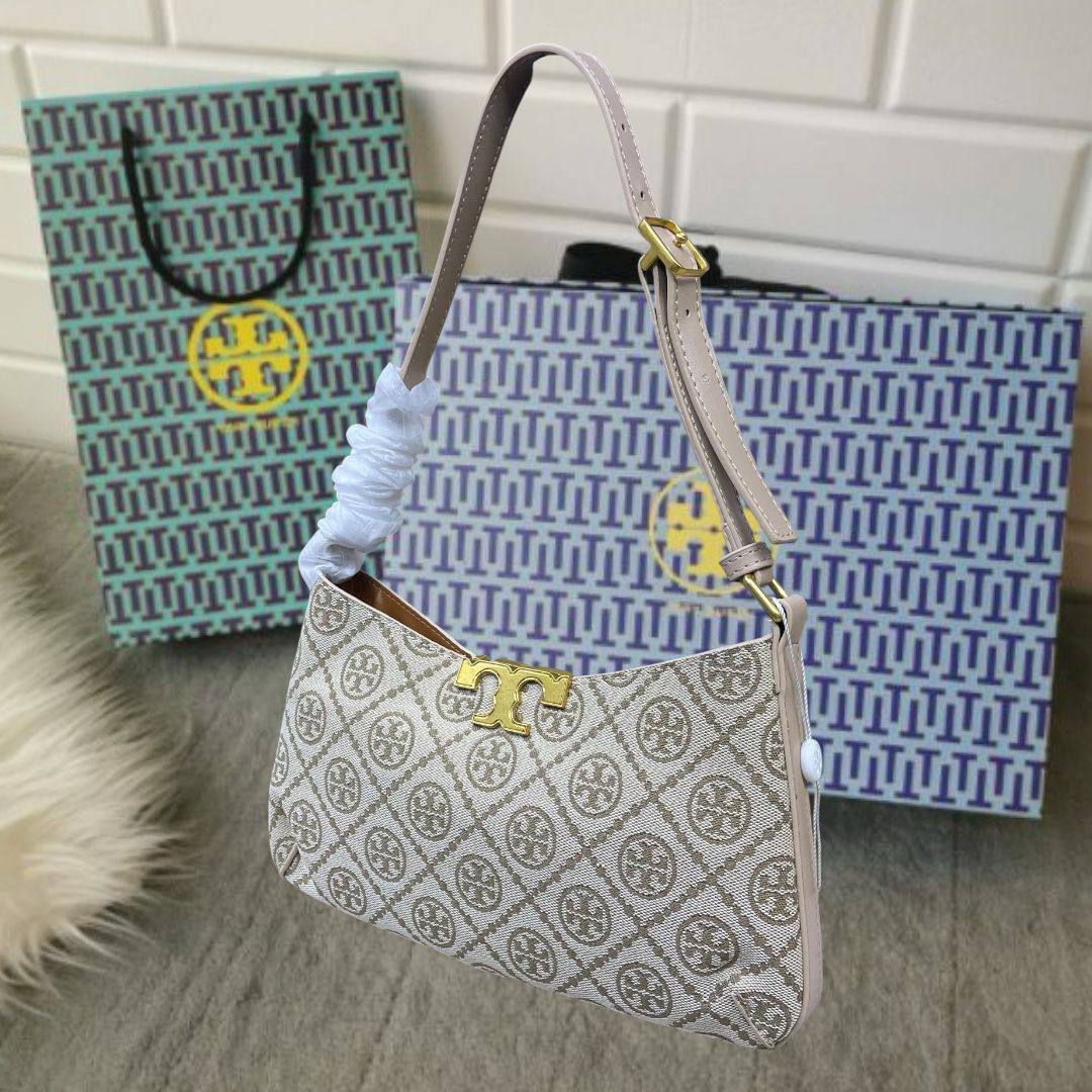 Tory Burch 

90 dhs✅

with box
🎁🎁🎁

Zain72
♥️♥️♥️