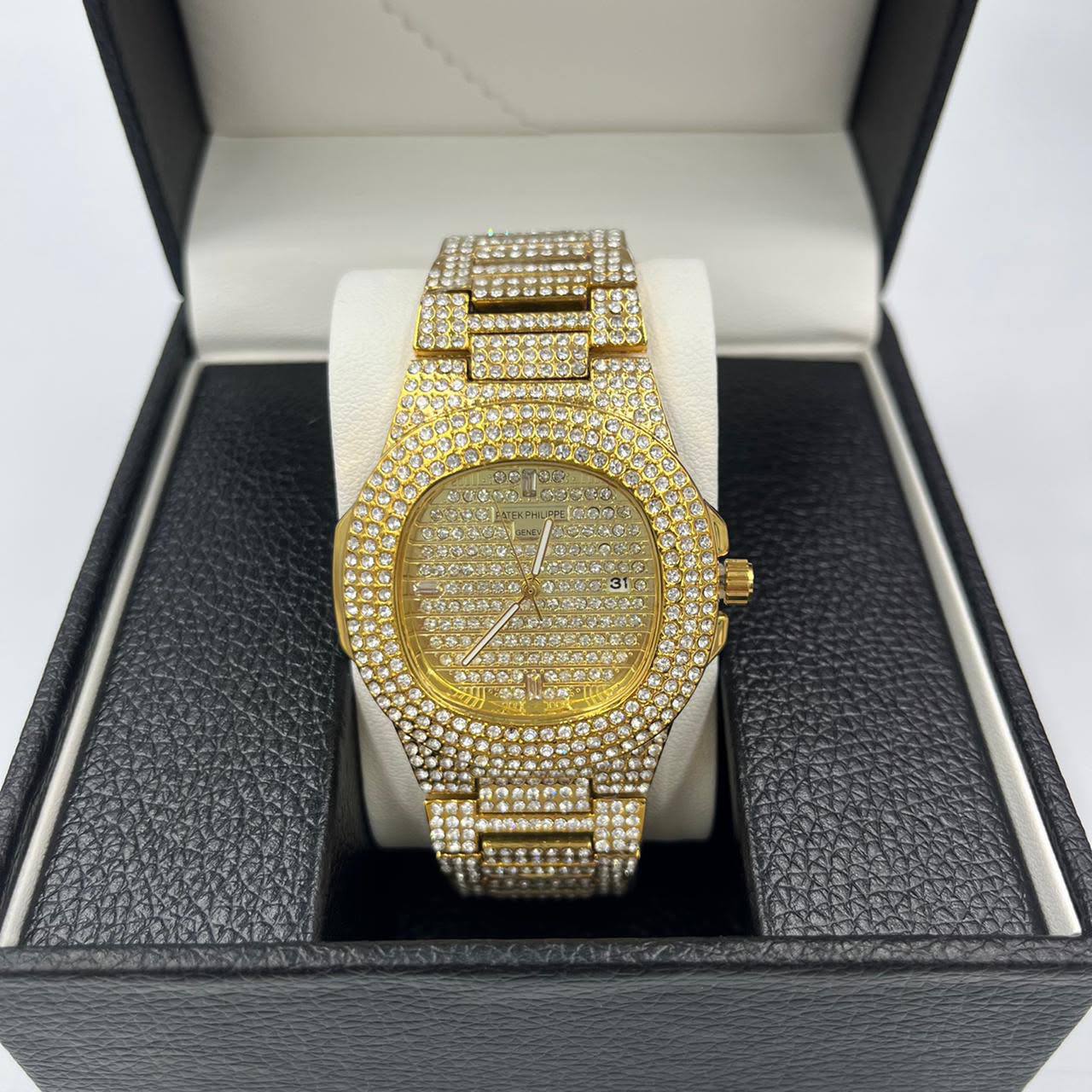 OFFER  Watches
45 dhs💓
GOOD QUALITY 👌

Zain40
♥️♥️♥️