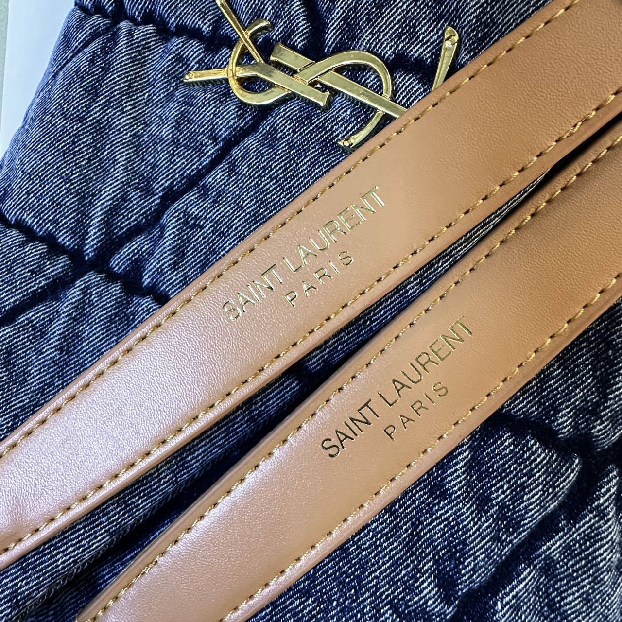 YSL 
COPY ONE 
180 dhs🪙

Zain39
♥️♥️♥️