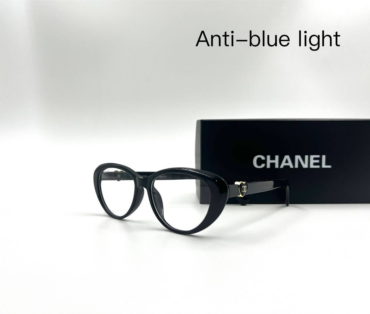 Chanel
Sunglasses 🕶️ 
good quality 💯
With master box 🗃️ 
50 dhs✅

Zain273
♥️♥️♥️