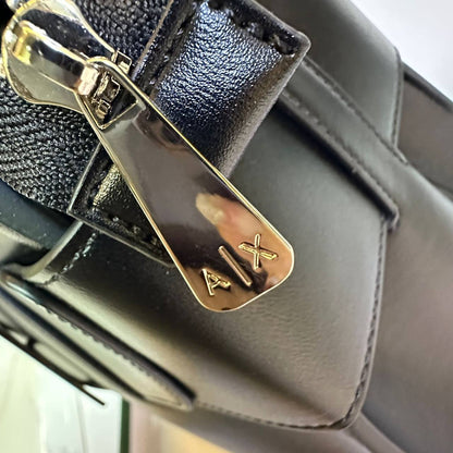 ARMANI 
COPY ONE 
145 dhs✅

Zain295
♥️♥️♥️
