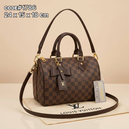 LV
sᴘᴇᴇᴅʏ ᴍᴏɴᴏɢʀᴀᴍ
ᴅɪsᴛɪɴᴄᴛɪᴠᴇ ᴅᴇᴄᴏʀᴀᴛɪᴠᴇ
ʙᴏᴡ ᴄʜᴀʀᴍ ᴀᴛᴛᴀᴄʜᴇᴅ
ᴡɪᴛʜ ʟᴏɴɢ & sʜᴏʀᴛ sᴛʀᴀᴘ
ɢᴏʟᴅ ʜᴀʀᴅᴡᴀʀᴇ
sɪᴢᴇ : 24 cm

75 dhs🇦🇪🇦🇪

Zain31
♥️♥️♥️
