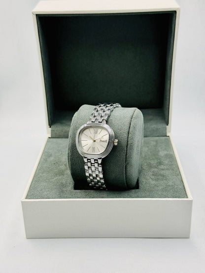Piaget ladies
*Offer price 
40 dhs🪙🌨️

Zain08
♥️♥️♥️