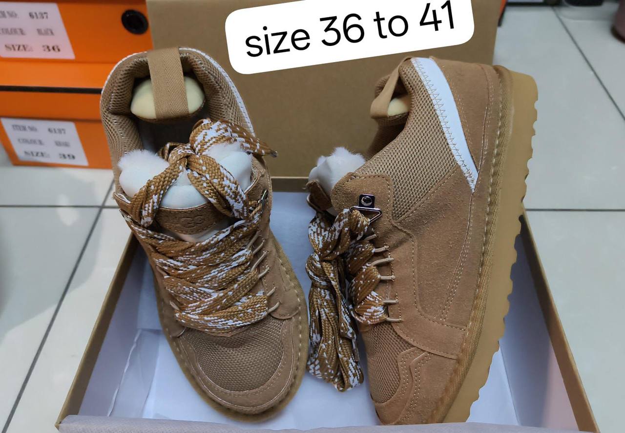 UGG shoes
 (size small)

size 36 to 41

120 dhs💓

Zain146
💓💓💓