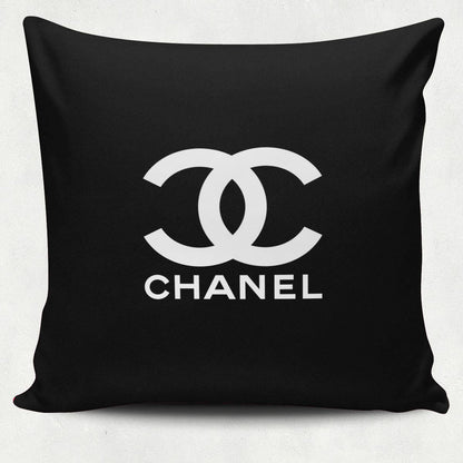 Master 
Pillowcases 
Size 45*45 
50 dhs❣️

Zain99
♥️♥️♥️