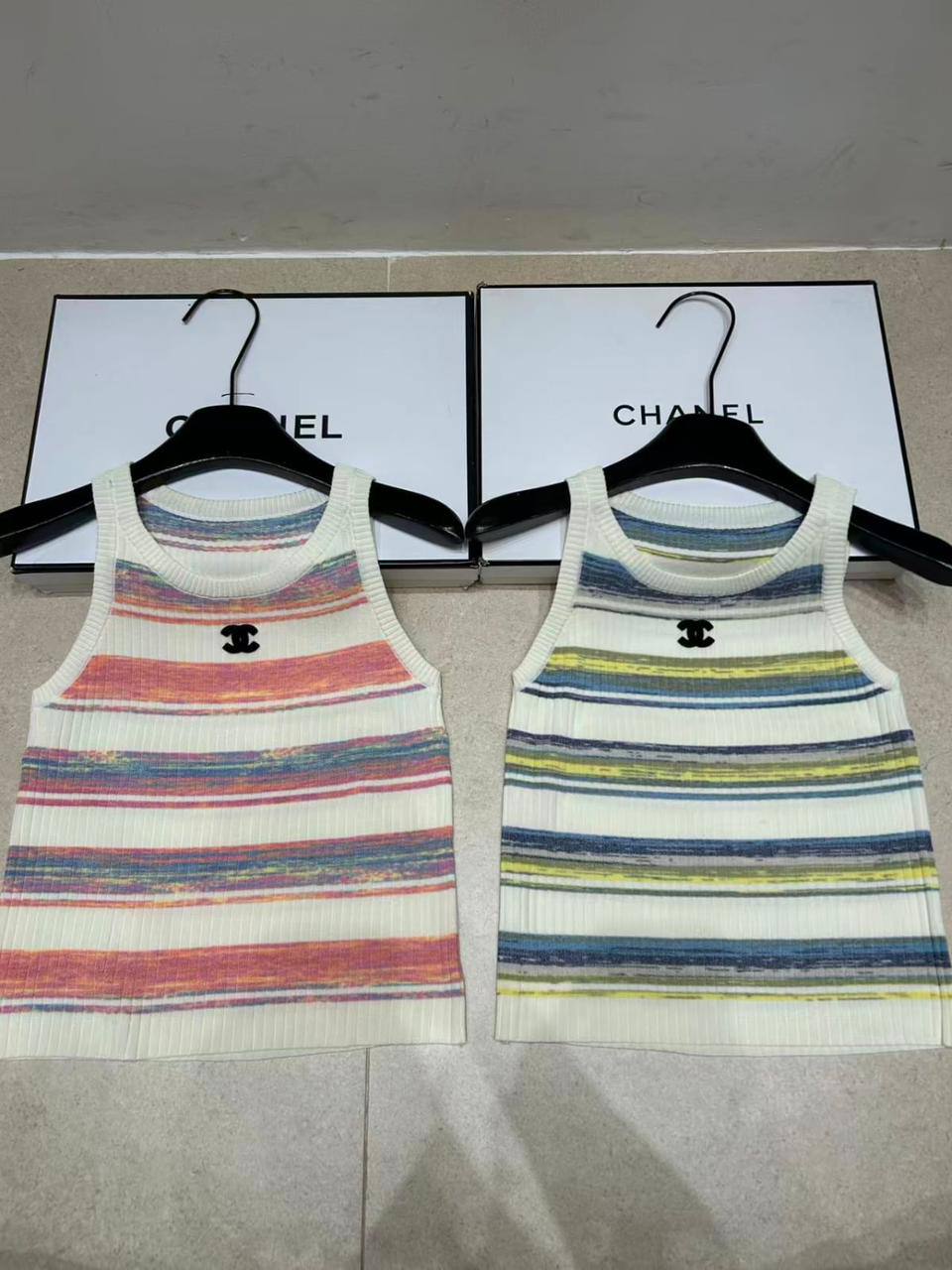 *New collections*                                                
CHANEL
*Super Master quality*
*Sizes: S M L XL* 
250 dhs💓

Zain308
♥️♥️♥️