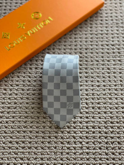 LV
TIE
*Master Quality*
190 dhs🇦🇪🇦🇪

Zain179
♥️♥️♥️