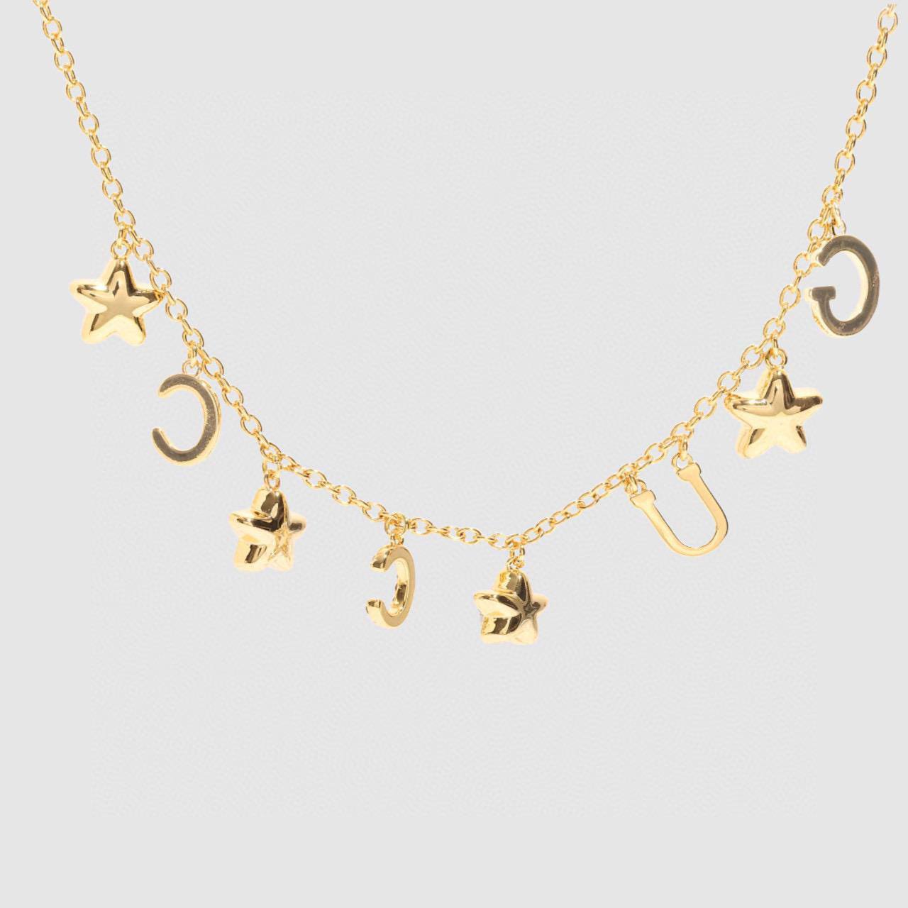 Gucci🦋*
Necklace ❤️‍🔥
Bracelet ❣️
Master quality 💯

With normal boxes 📦 
140 dhs🪙💚

With master box 🗃️ 
150 dhs🪙💚

Zain216
♥️♥️♥️